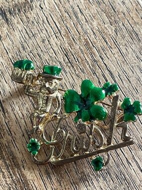 St. Patrick's Day Gold Tone Shamrock Pin with Leprechaun